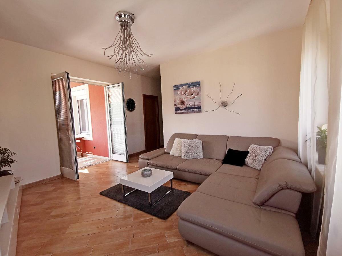Apartamento Golden View Rijeka Exterior foto